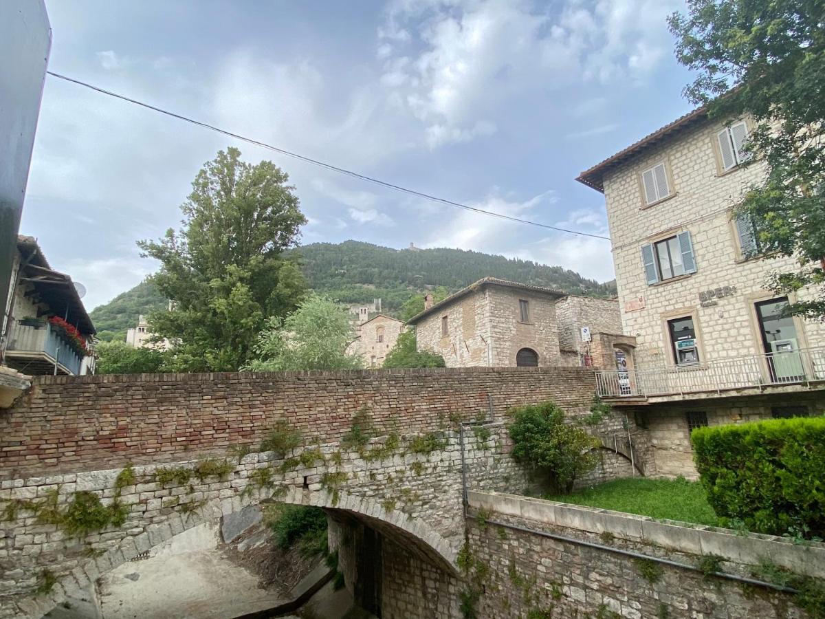 Hotel San Francesco E Il Lupo Gubbio Kültér fotó